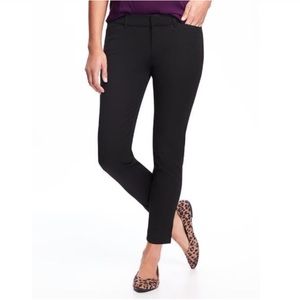 Old Navy pixie pants size 12, black